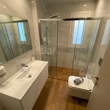 - άνεση στην καρδιά της πόλης ! Kardítsa