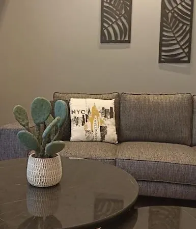 شقة - άνεση στην καρδιά της πόλης !