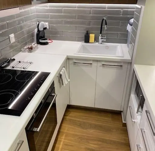 Apartament - άνεση στην καρδιά της πόλης ! *